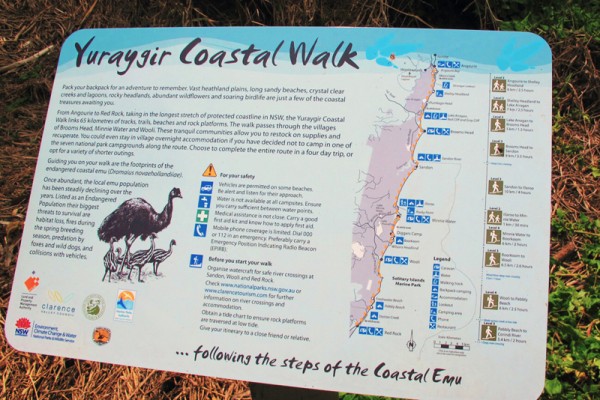 yuraygir-coastal-walk-sign-600x400